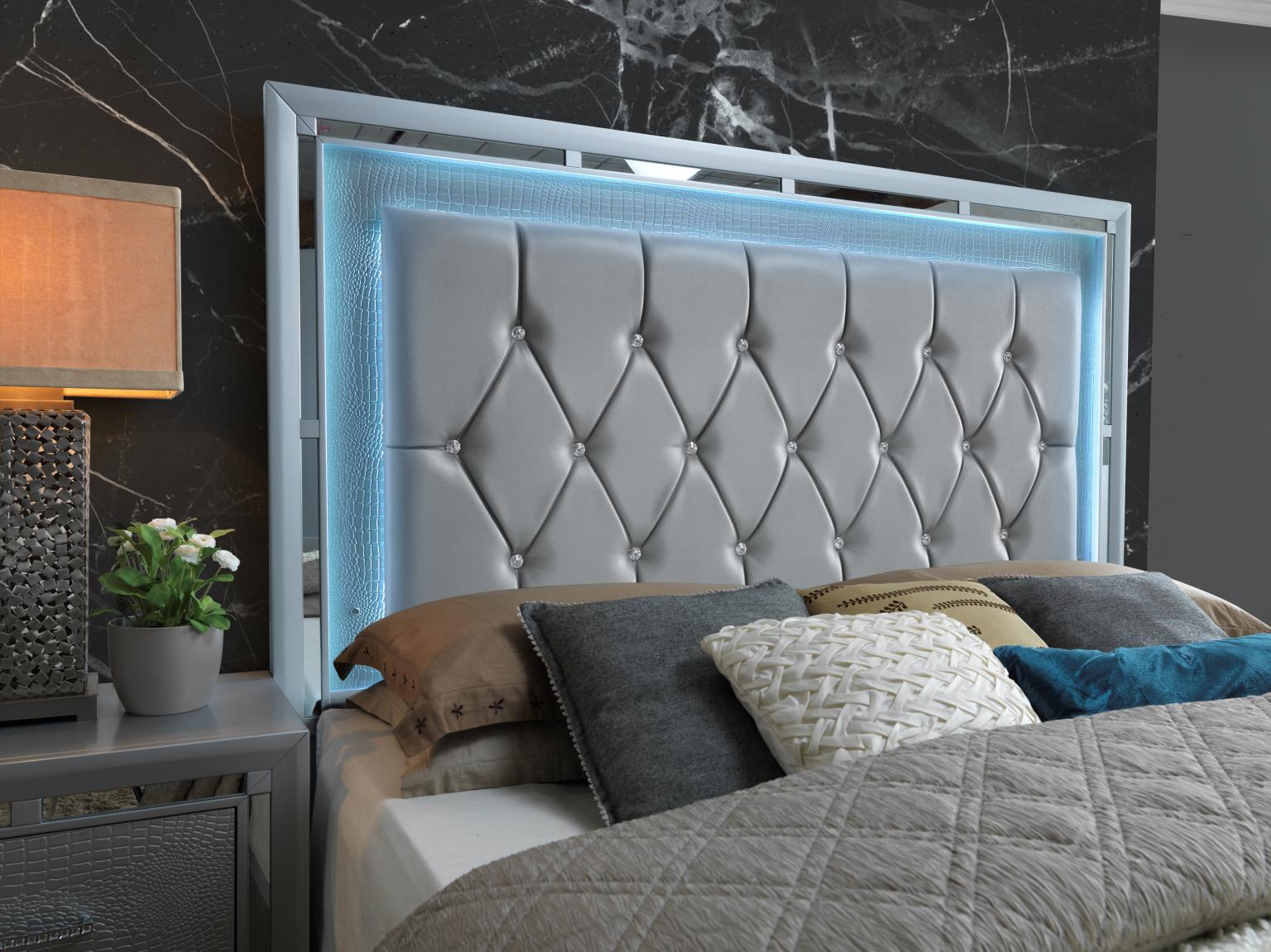 SILVER QUEEN BED - LED HEADBOARD view 5