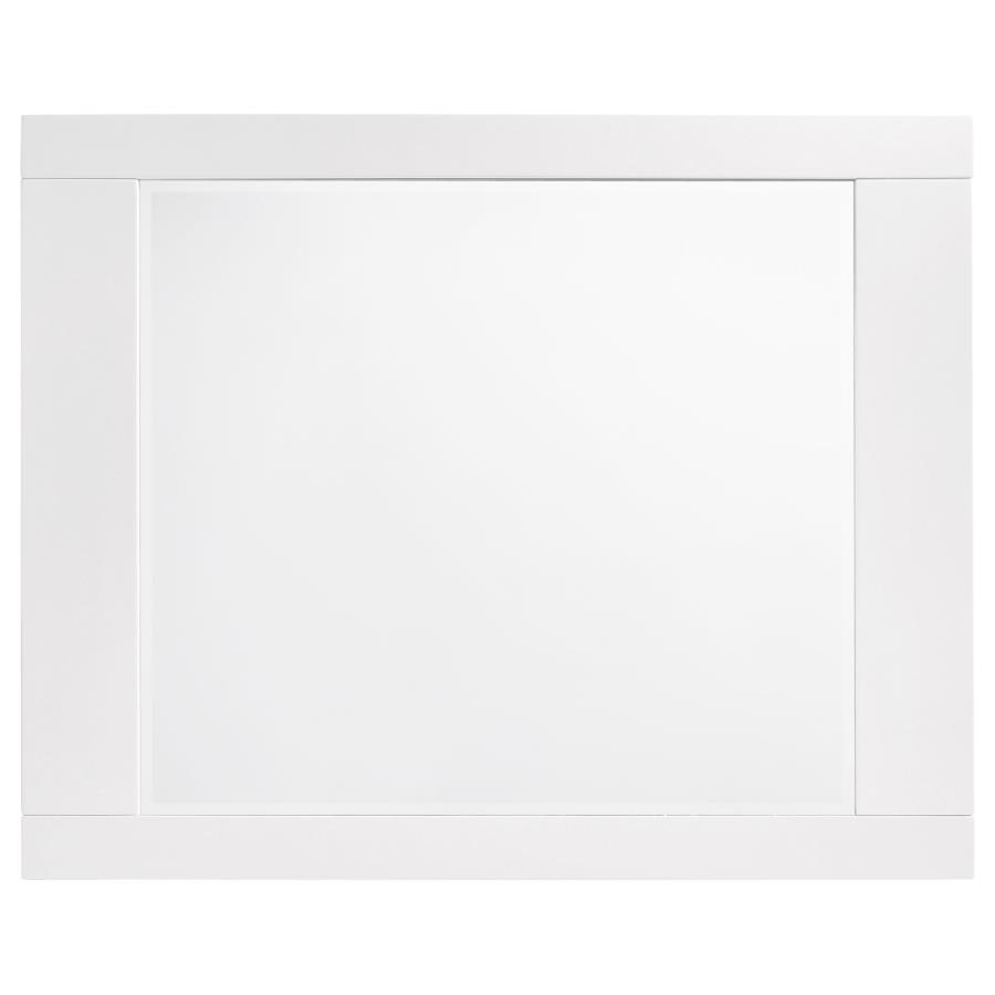 Felicity 4-piece Queen Bedroom Set White High Gloss view 10