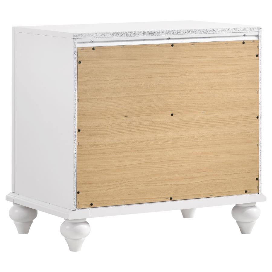 Barzini 4-piece Queen Bedroom Set White view 8