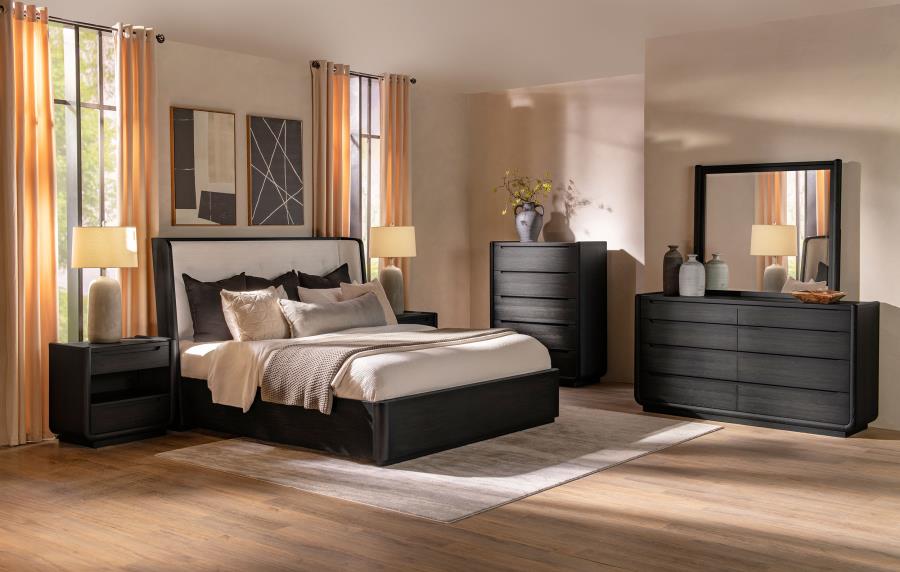 Leandro 8-drawer Bedroom Dresser Cabinet Burnished Black view 13