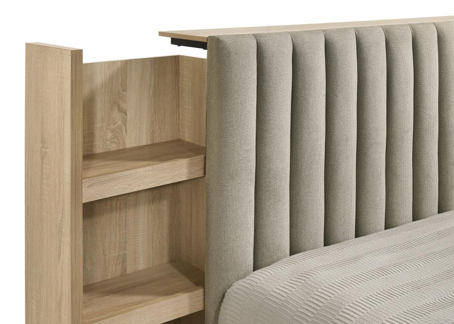 Arielle 4-piece Eastern King Bedroom Set Light Oak view 11