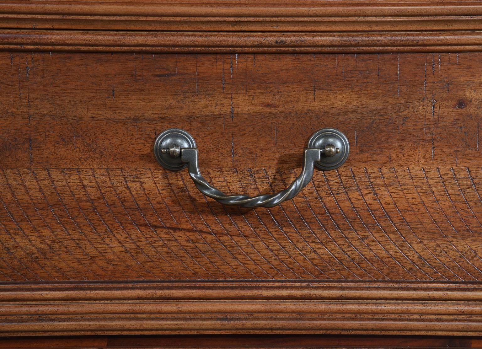 QUEEN BED FRAME - DRESSER - MIRROR view 15