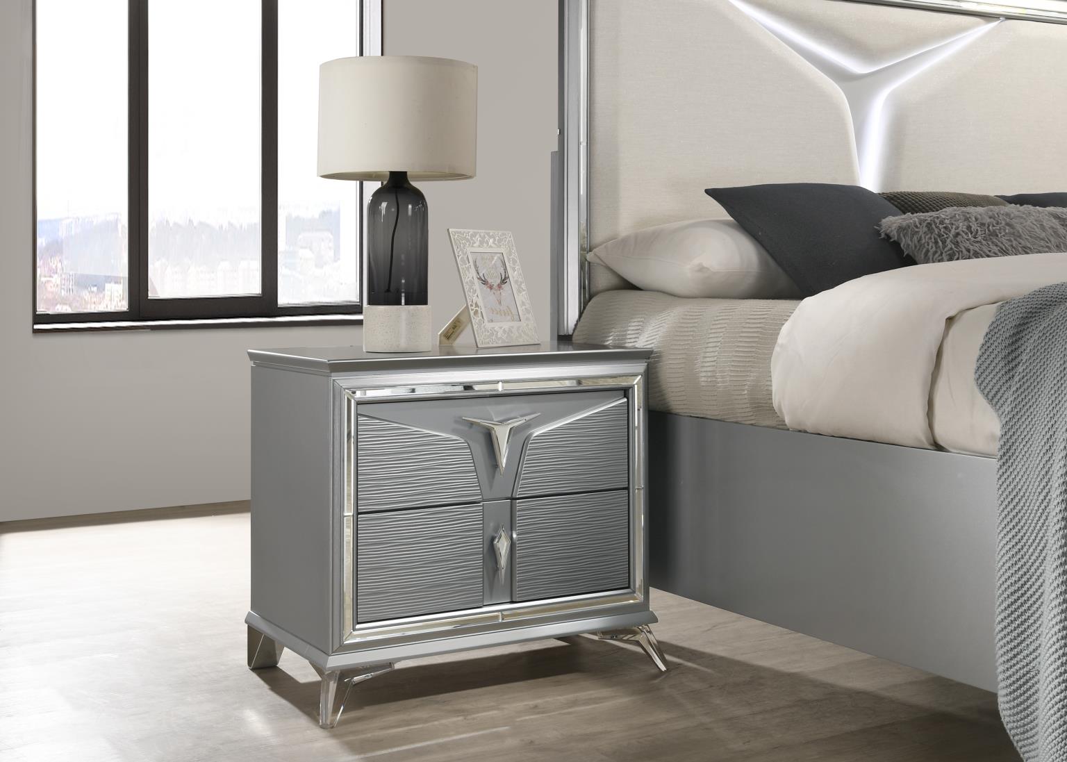 OLIVE SILVER QUEEN BED view 9