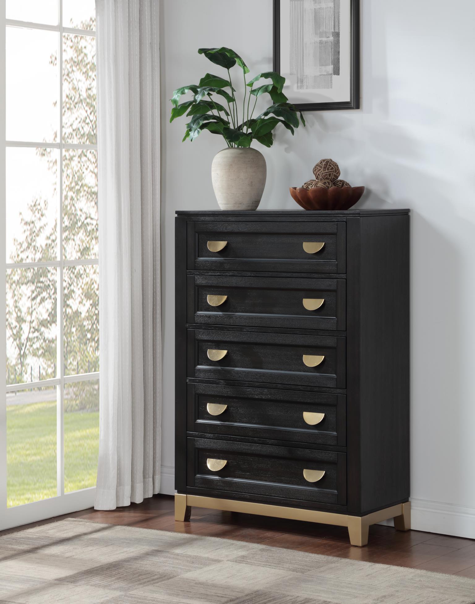 KING BED-DRESSER-MIRROR view 8