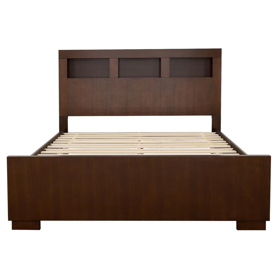 Jessica 4-piece Eastern King Bedroom Set Cappuccino view 4
