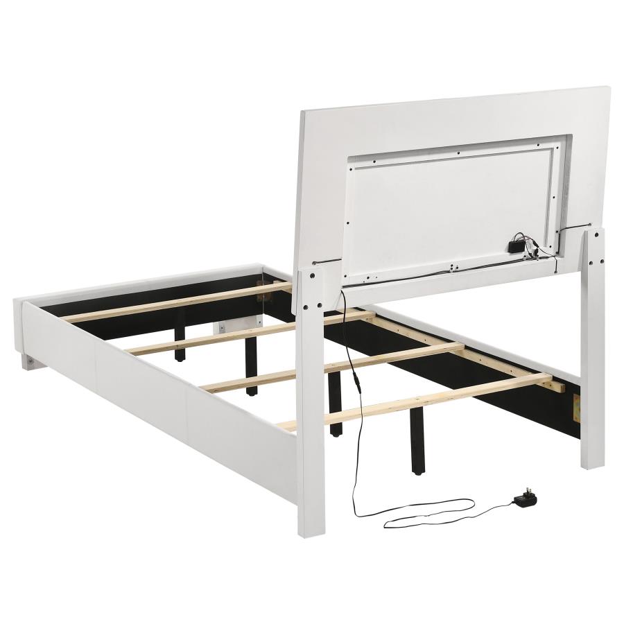 Felicity 4-piece Twin Bedroom Set White High Gloss view 4