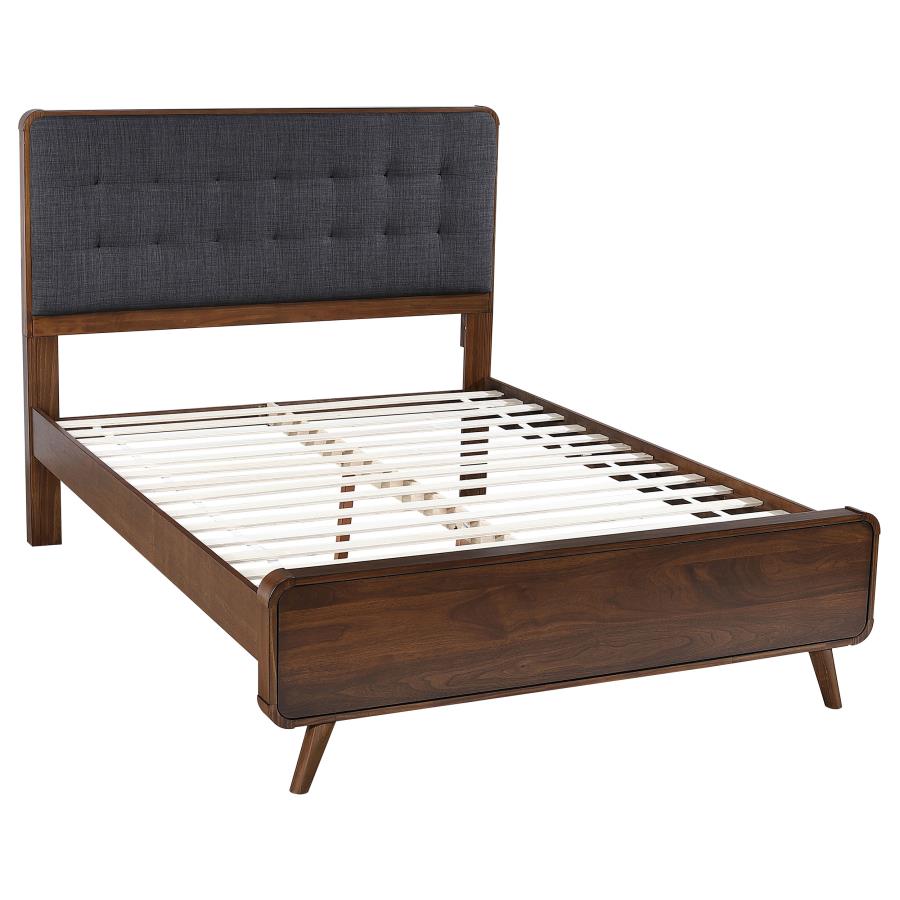 Robyn 4-piece Queen Bedroom Set Dark Walnut view 3
