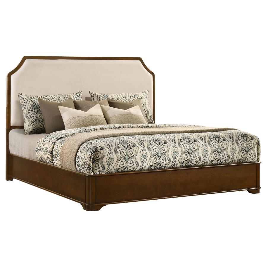 Garland 58-inch Eastern King Panel Bed Cream Brown Cherry view 3