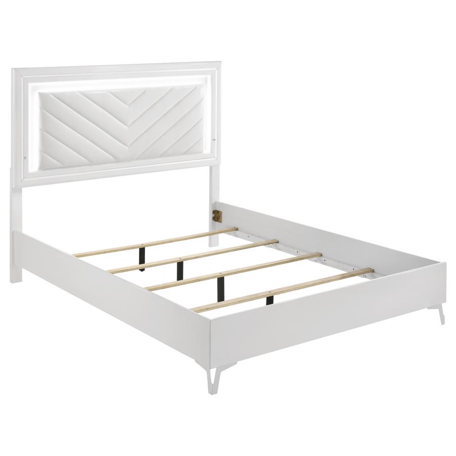 Cassia 5-piece Queen LED Bedroom Set White High Gloss view 3
