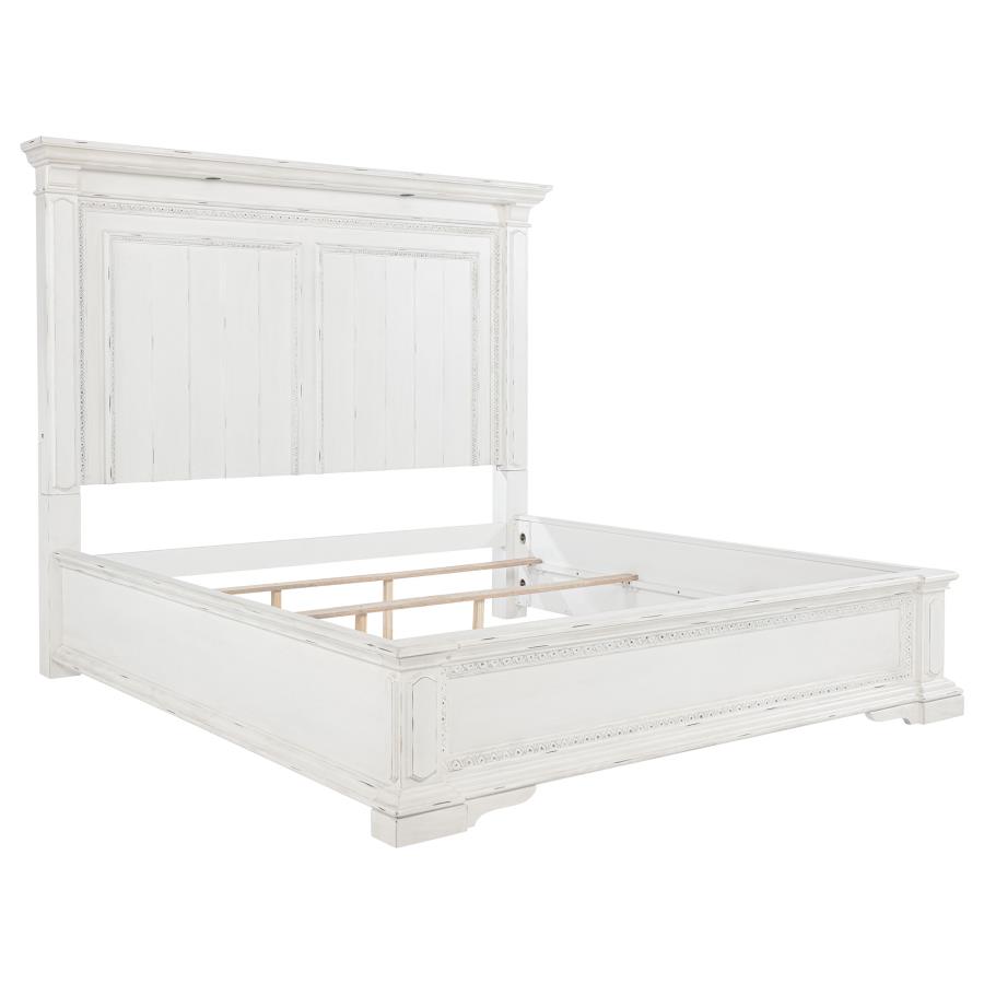 McKinney 5-piece Queen Bedroom Set Vintage White view 3