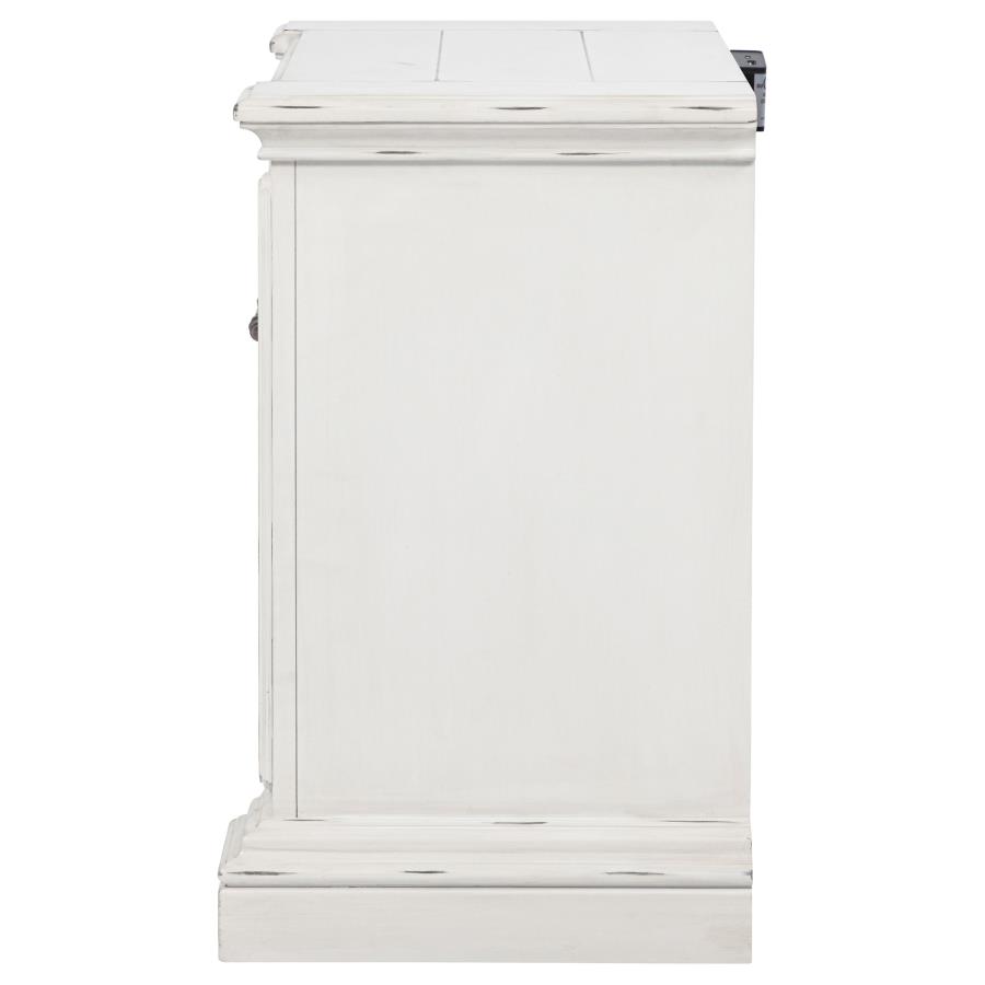 McKinney 2-drawer Nightstand with Dual USB Vintage White view 5