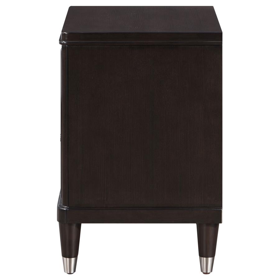 Emberlyn 2-drawer Nightstand Brown view 6