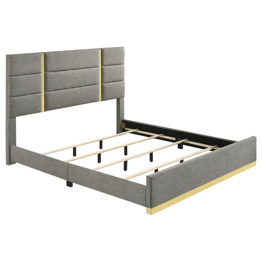 Ines 4-piece Eastern King Bedroom Set Grey and White High Gloss view 3