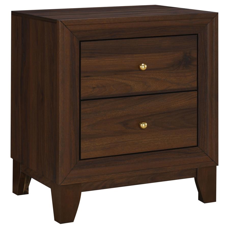 Welsley 4-piece Queen Bedroom Set Walnut view 5