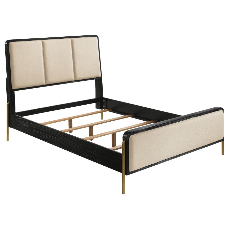 Arini 5-piece Queen Bedroom Set Cream and Black view 3