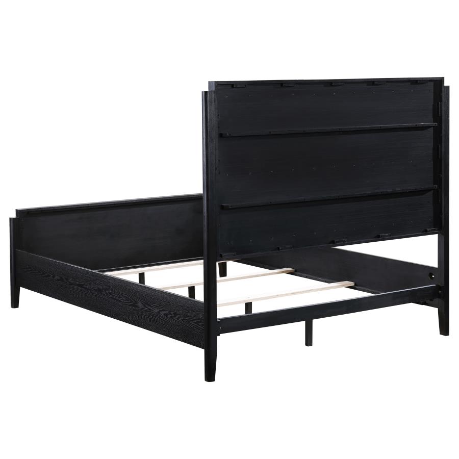 Brookmead 5-piece Queen Bedroom Set Black view 4