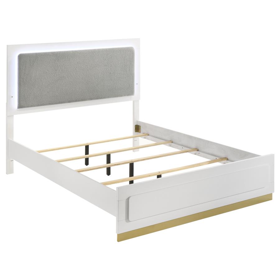 Caraway 5-piece Eastern King Bedroom Set White view 3