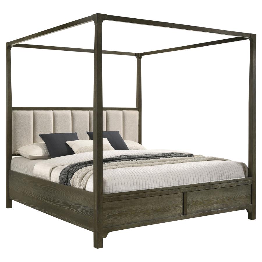 Gran Park Eastern King Canopy Bed Dark Cocoa view 3