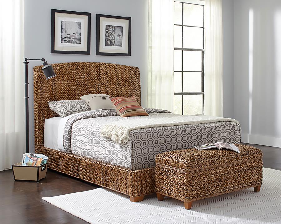 Laughton Banana Leaf Eastern King Panel Bed Amber view 6