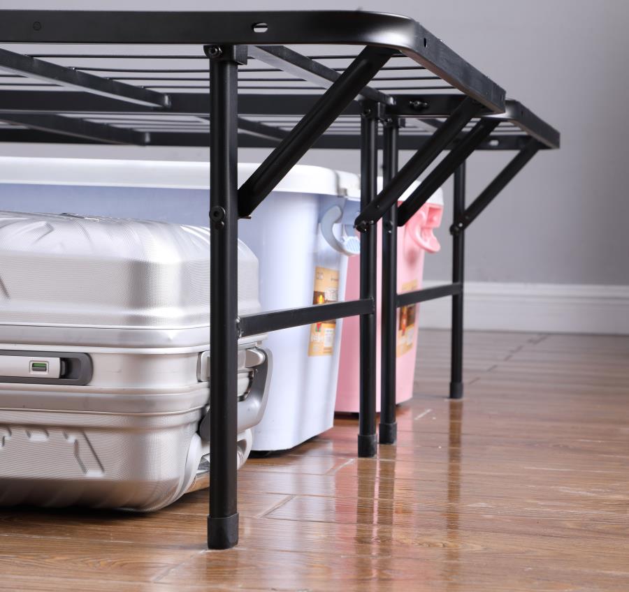 Mabel Metal Queen Mattress Support Platform Bed Black view 7