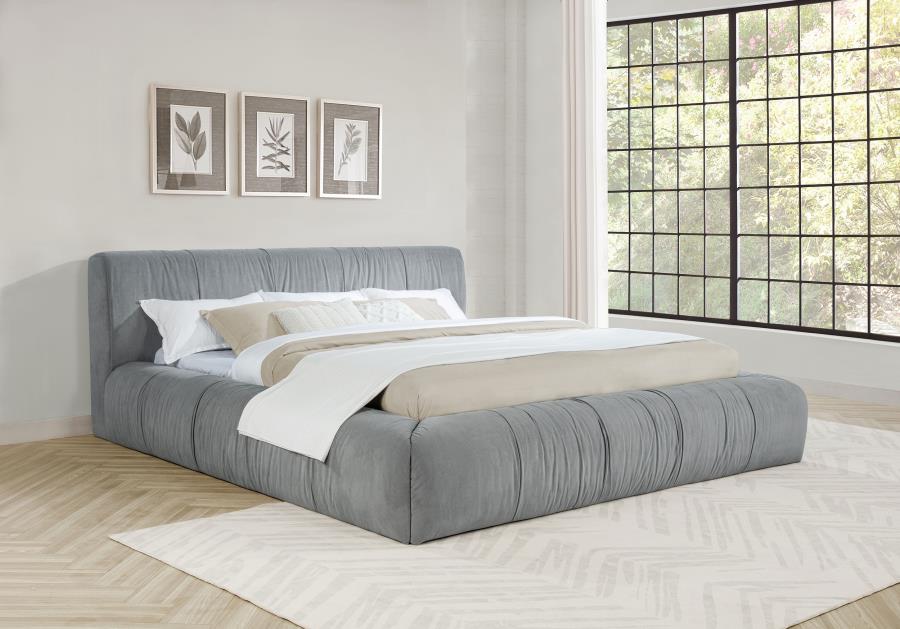 Wilshire Upholstered Eastern King Platform Bed Grey view 2