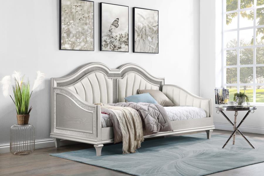 Evangeline Upholstered Twin Daybed Silver Oak view 2