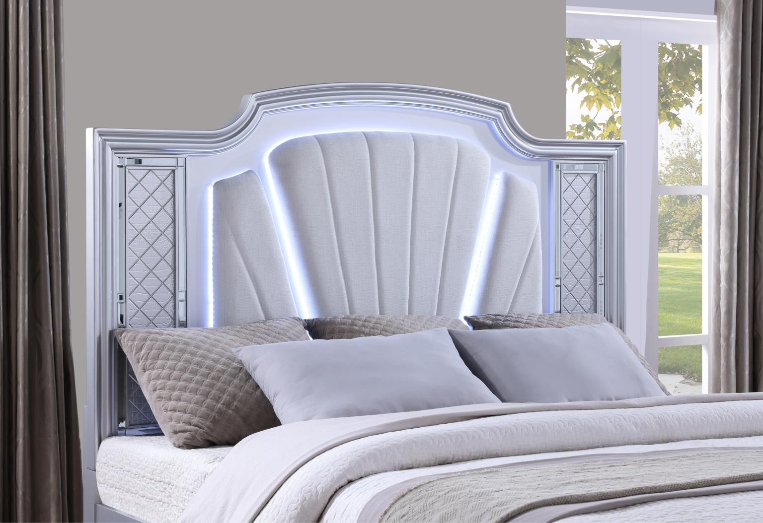 KING BED - DRESSER - MIRROR view 4