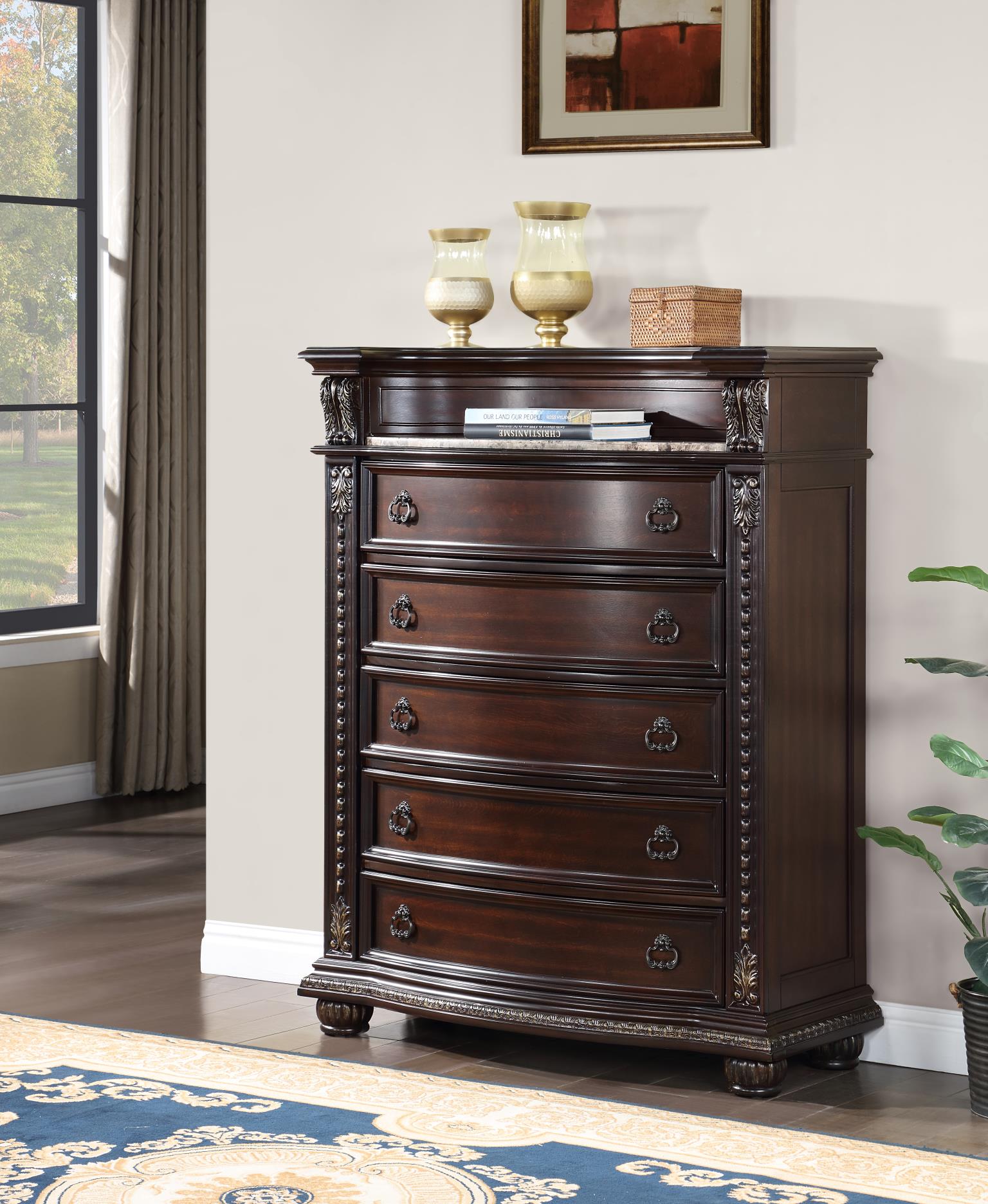QUEEN BED - DRESSER - MIRROR view 4