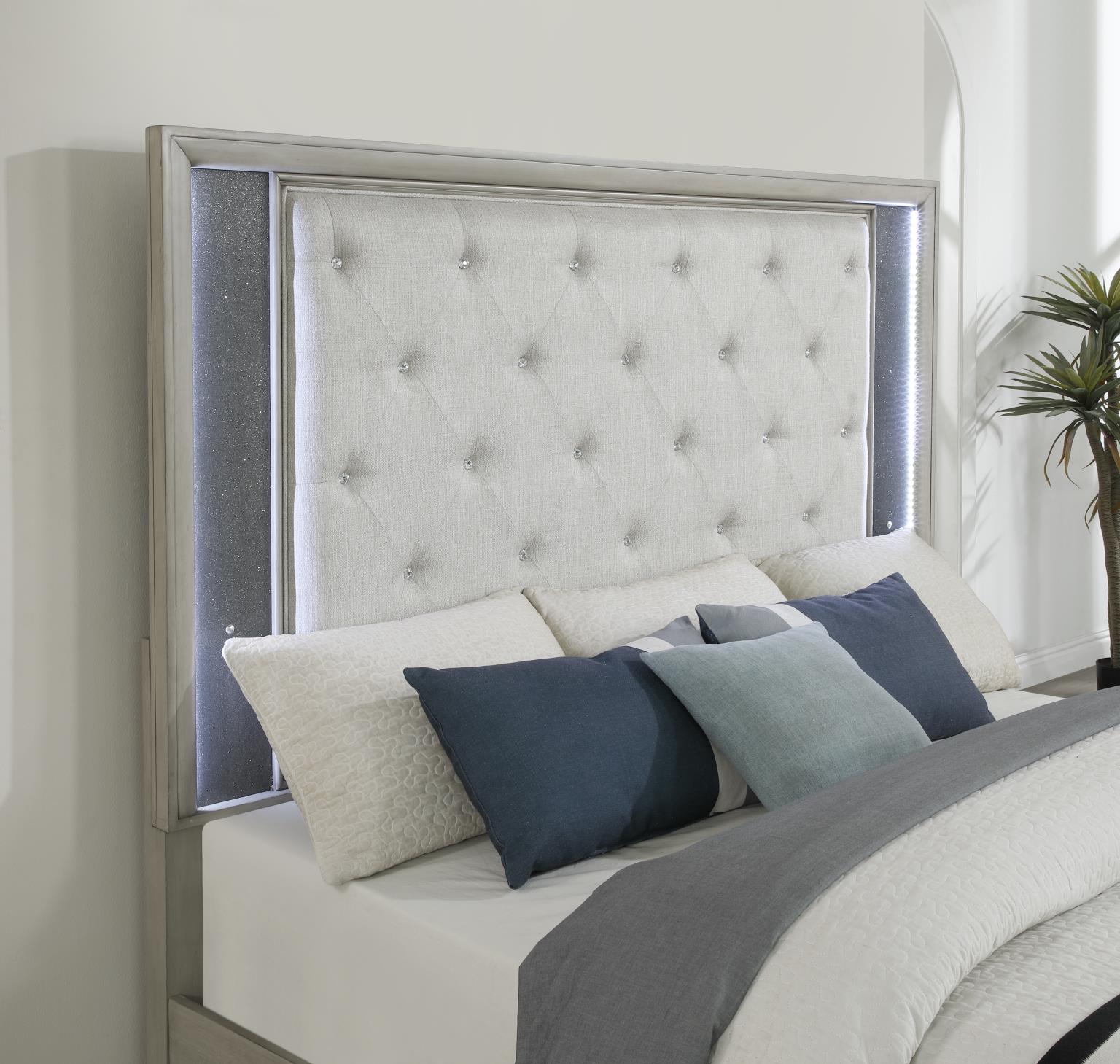 QUEEN BED-DRESSER-MIRROR view 3