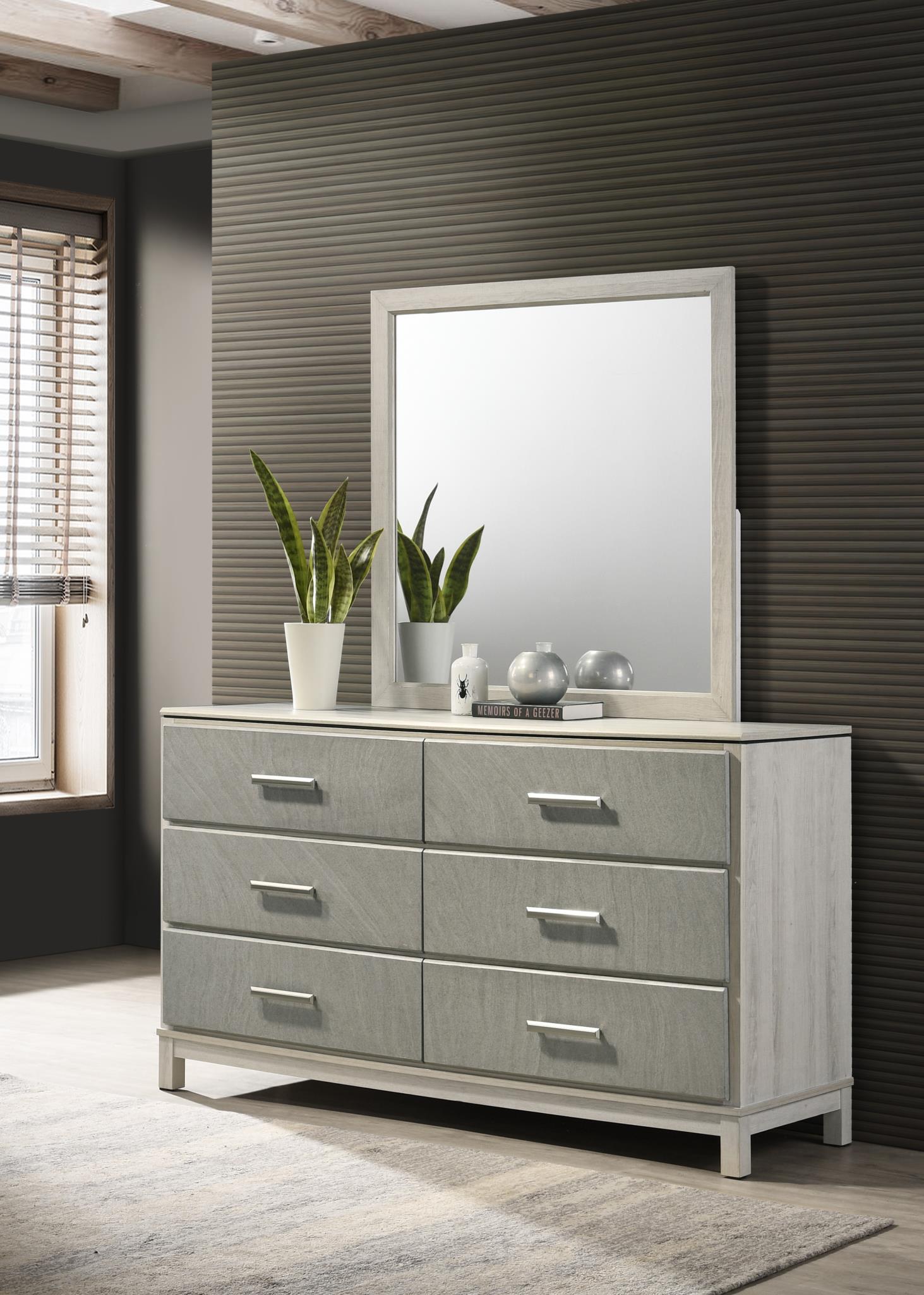 QUEEN BED-DRESSER-MIRROR view 5