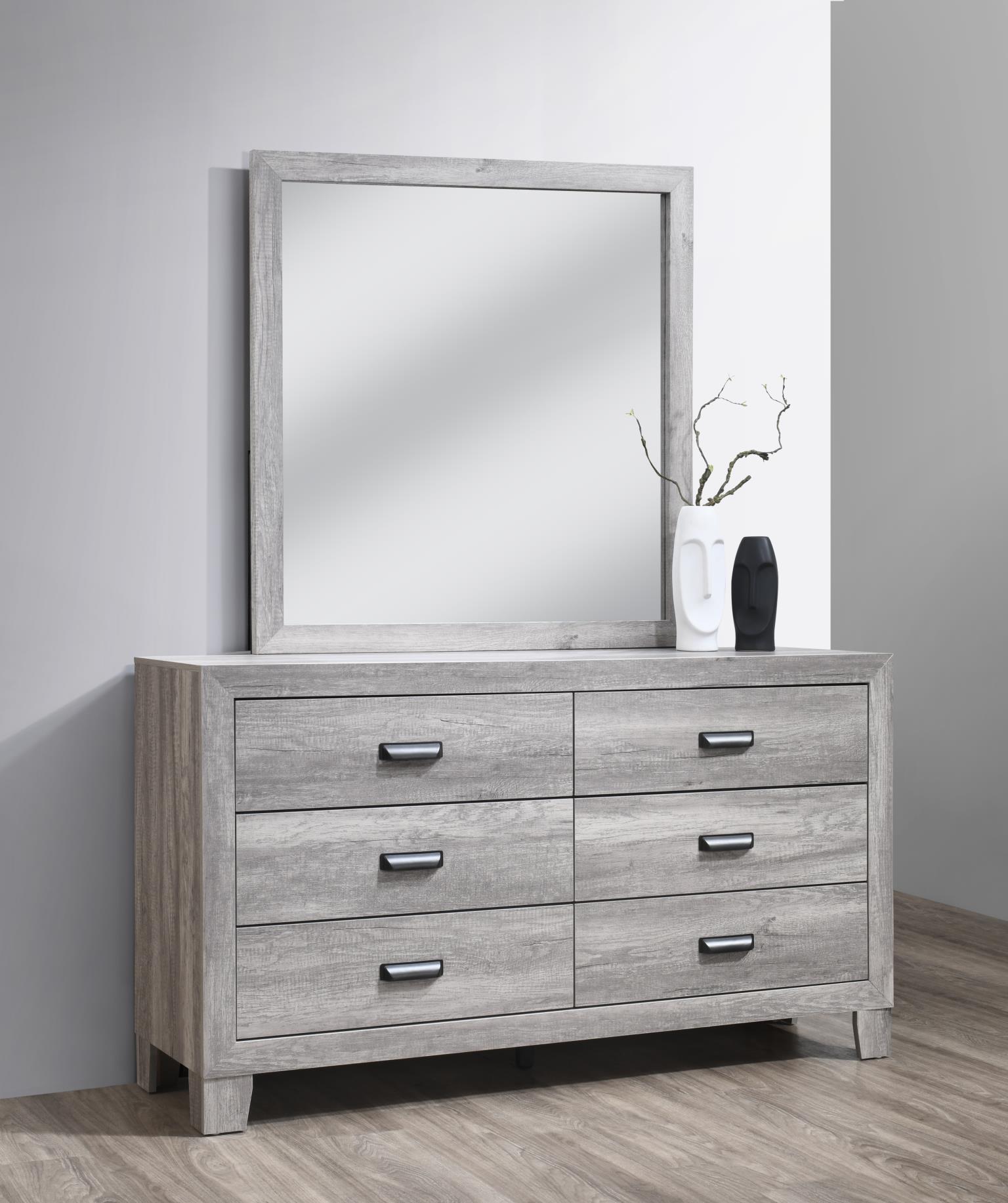 KING BED-DRESSER-MIRROR view 4