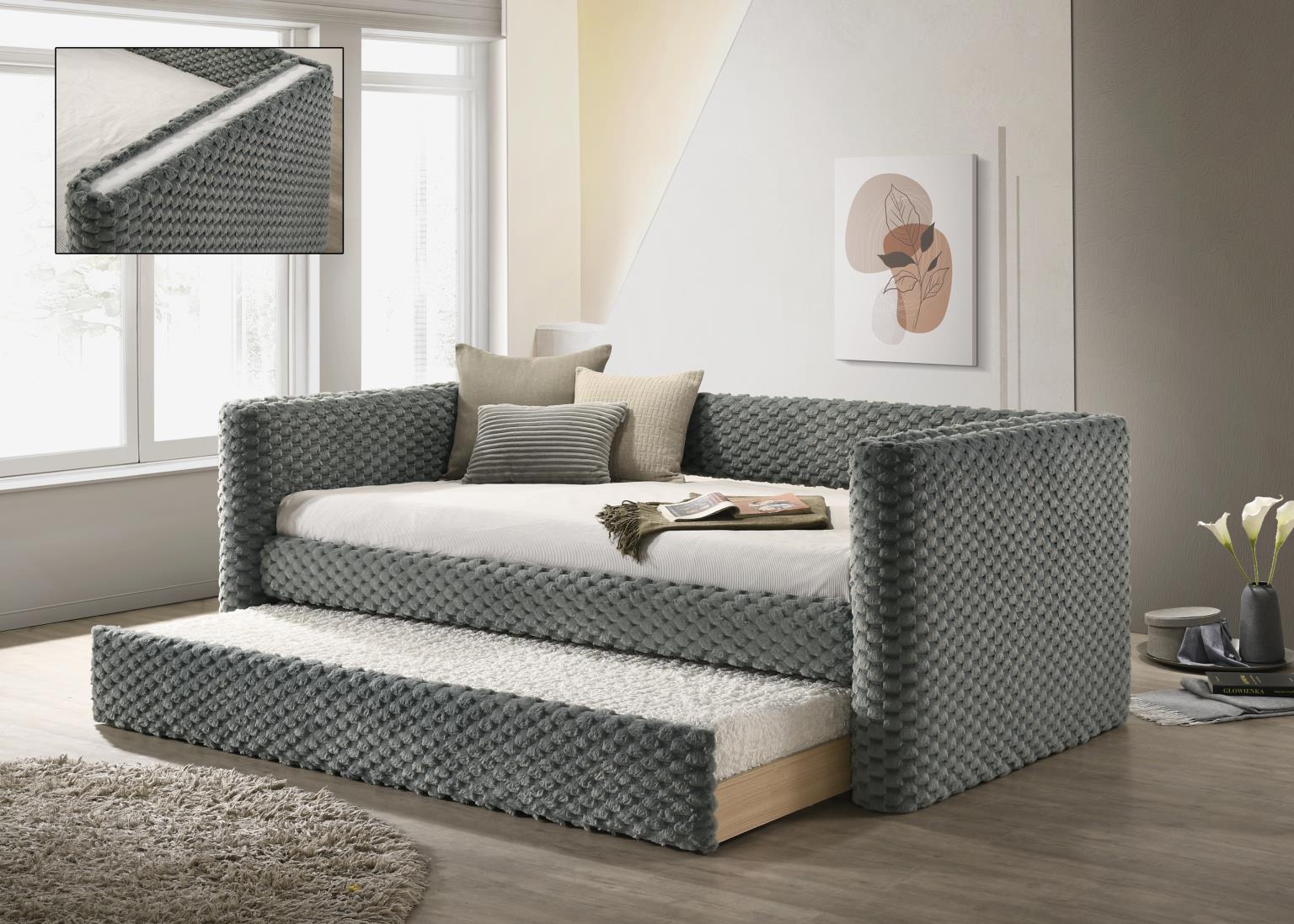 GRAY/WHITE DAYBED view 3
