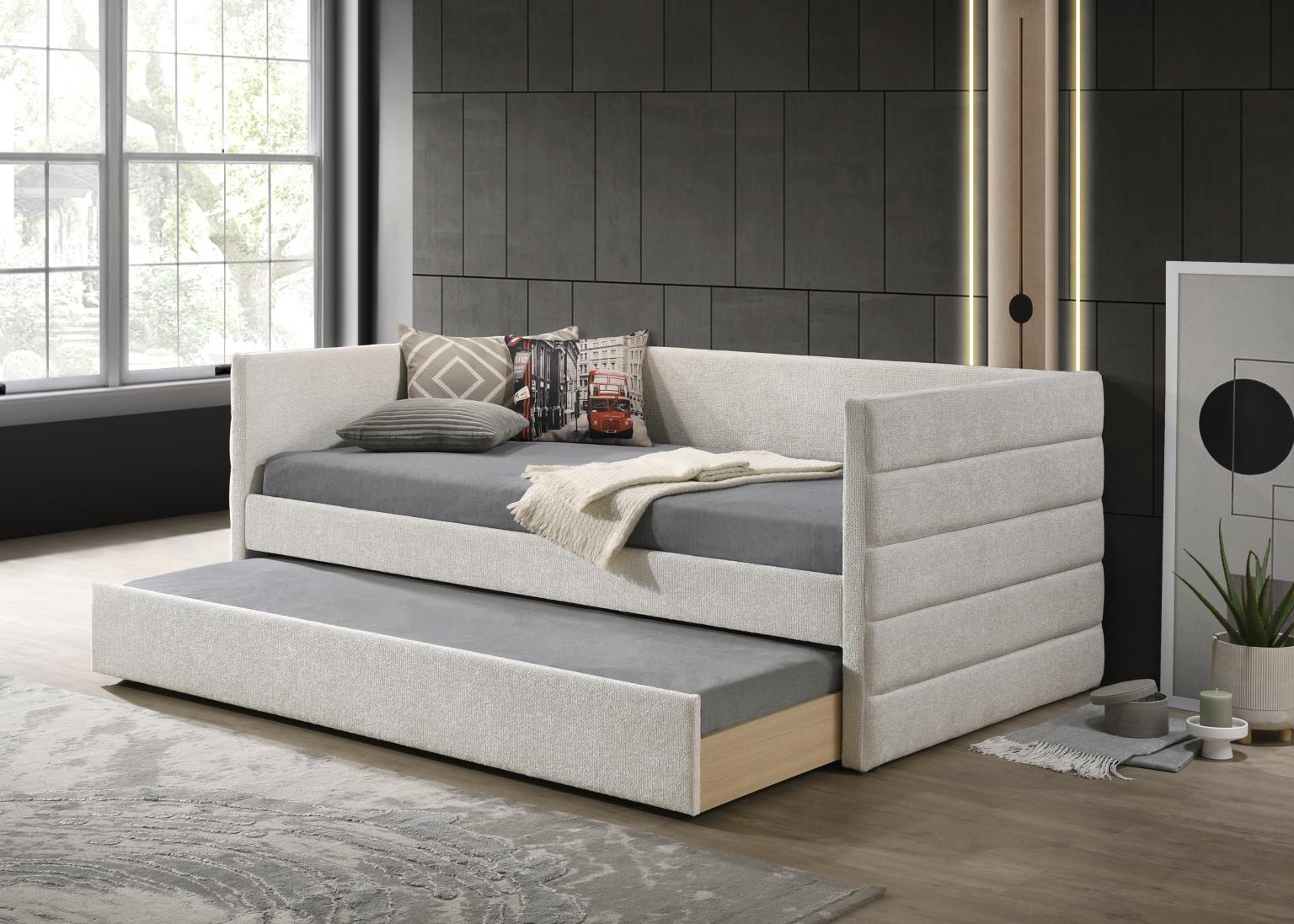 PEARL DAYBED view 2