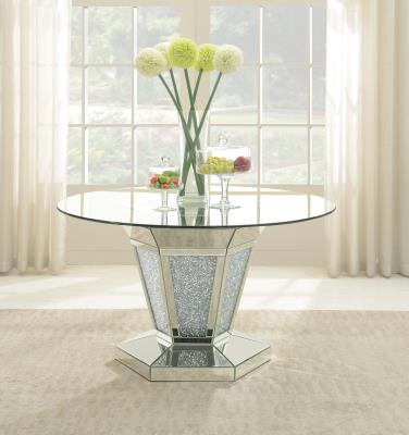 GLAMOUR DINING TABLE