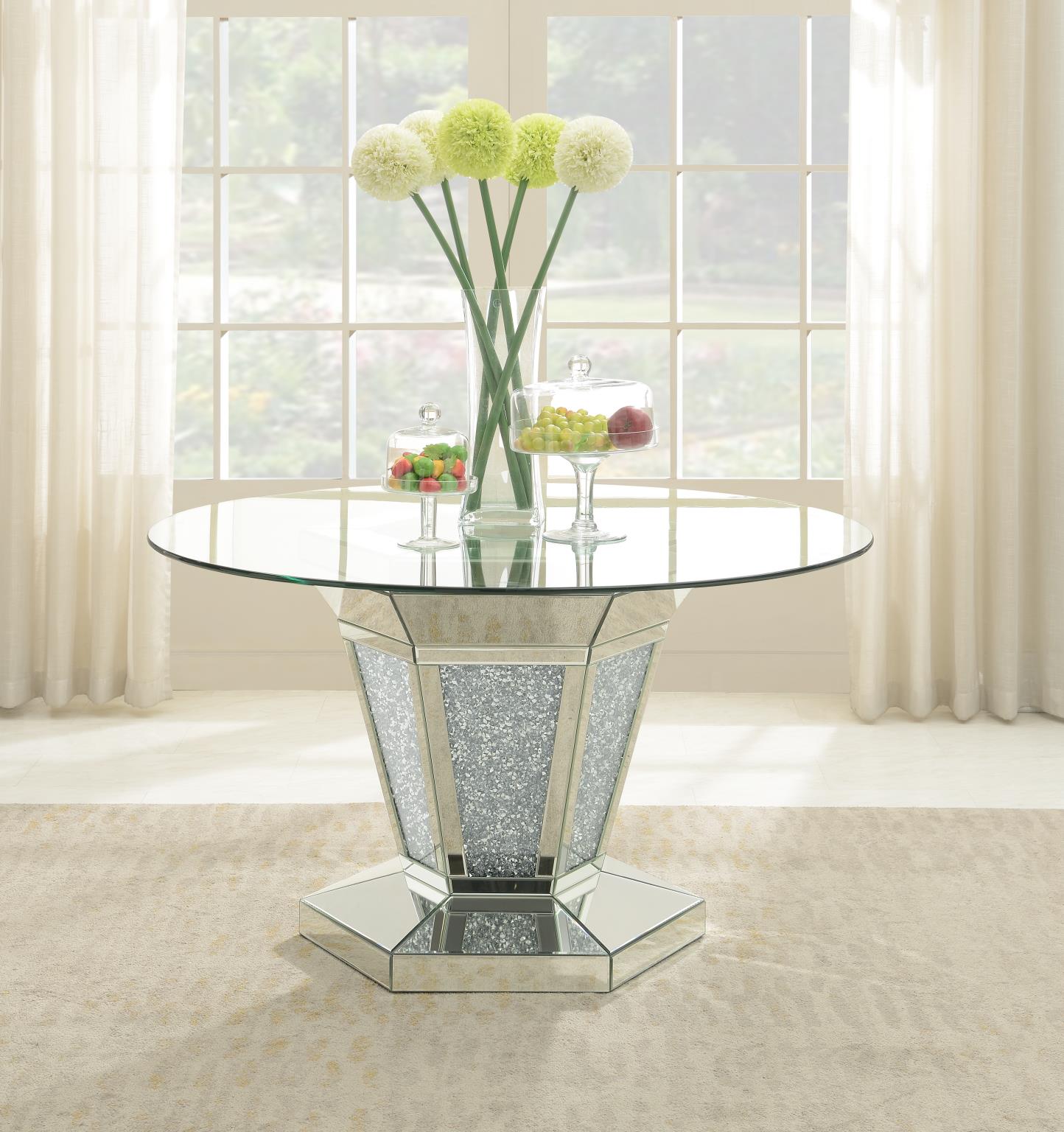 GLAMOUR DINING TABLE view 2