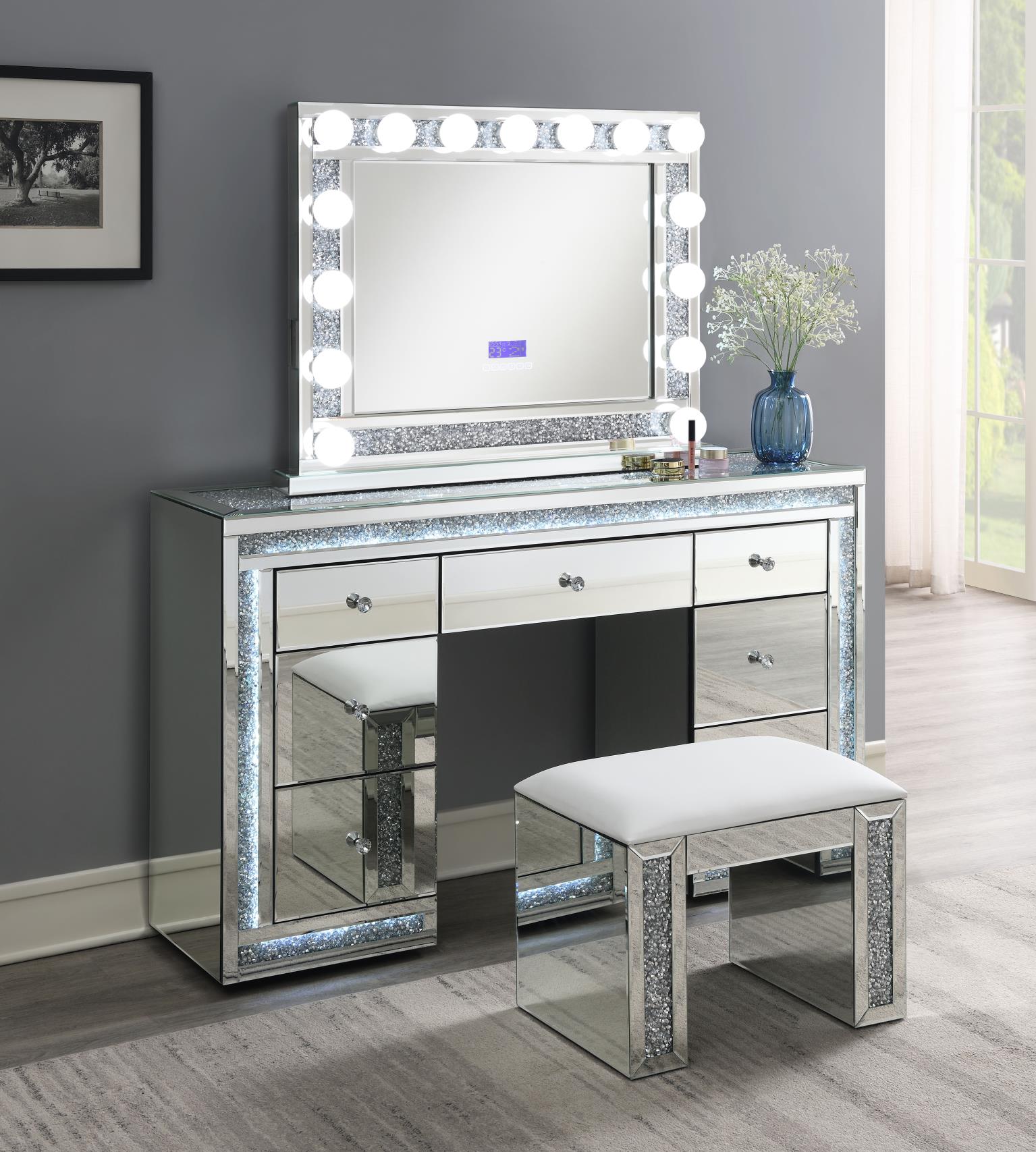 GLAMOUR VANITY STOOL view 3